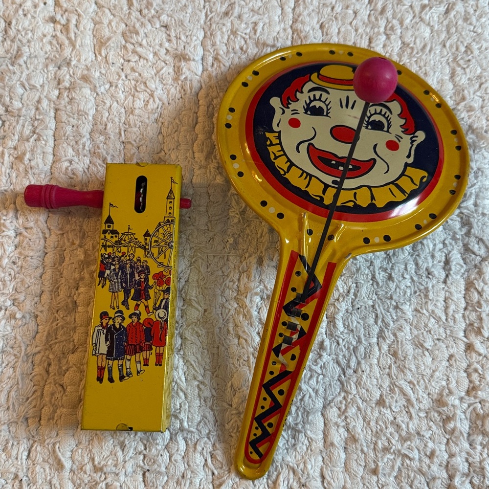 Vintage Kirchhoff Noisemakers Clown Paddle Clacker & Amusement Park